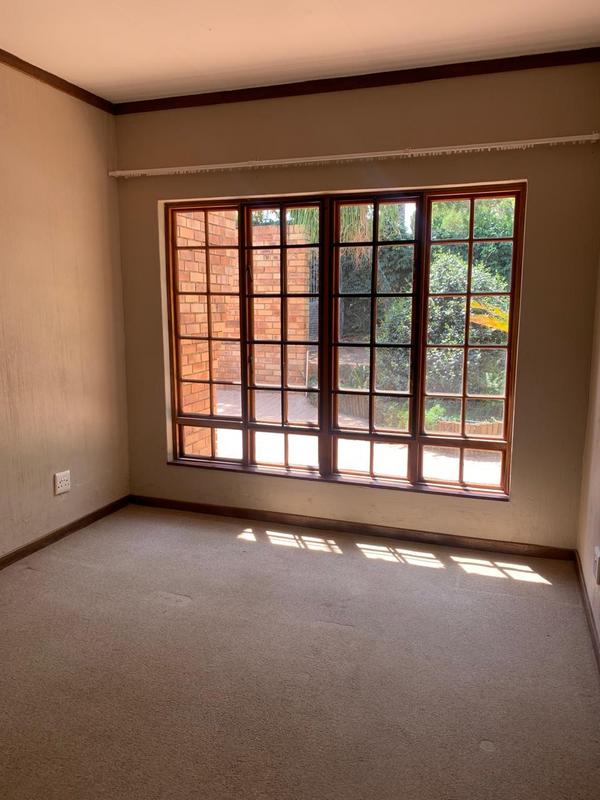 5 Bedroom Property for Sale in Wilkoppies North West